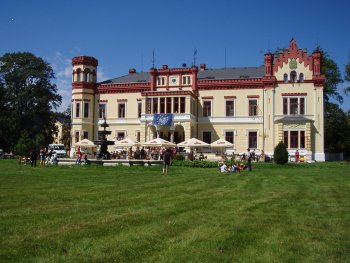 Hotel Zmek Mostov