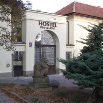 Hostel Praha Ldv